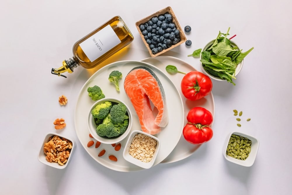 A variety of healthy foods included in an anti-inflammatory diet.