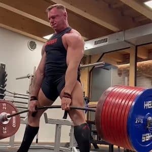 Krzysztof Wierzbicki Astonishes with Jaw-Dropping 510-Kilogram Beltless Deadlift Off Blocks