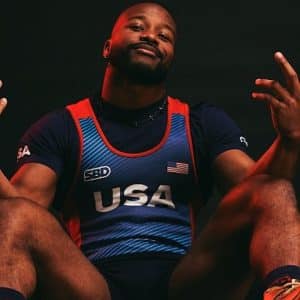Fitness Enthusiast Delaney Wallace Shatters IPF Raw Total World Record, Lifting an Astounding 842.5 Kilograms at the 2024 Sheffield Championships