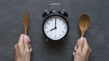 Meal Timing 101: Understanding the Basics and Importance for Health and Fitness Enthusiasts